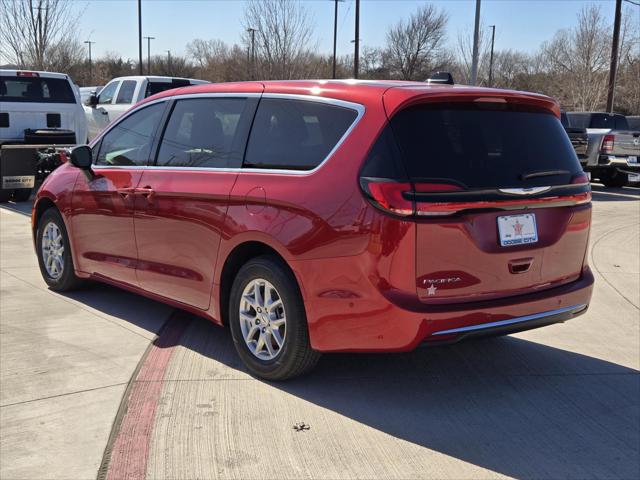 2025 Chrysler Pacifica PACIFICA SELECT