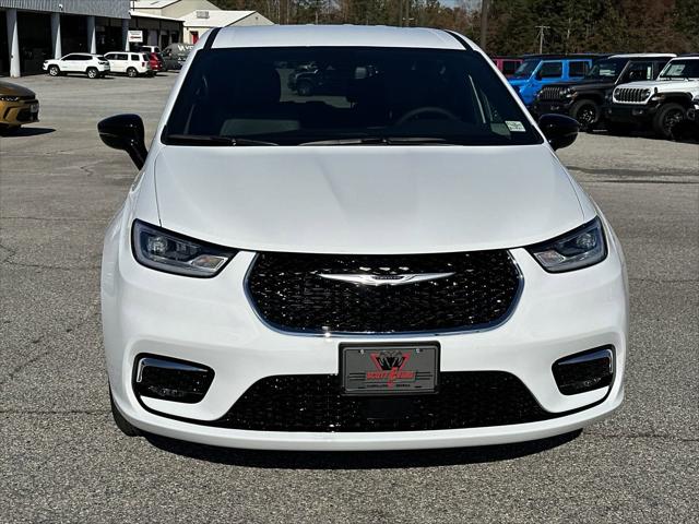 2025 Chrysler Pacifica PACIFICA SELECT