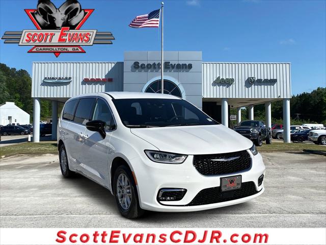 2025 Chrysler Pacifica PACIFICA SELECT