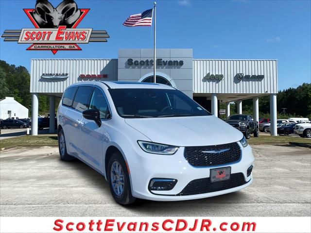 2025 Chrysler Pacifica PACIFICA SELECT
