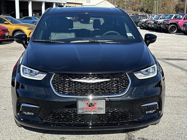 2025 Chrysler Pacifica PACIFICA SELECT