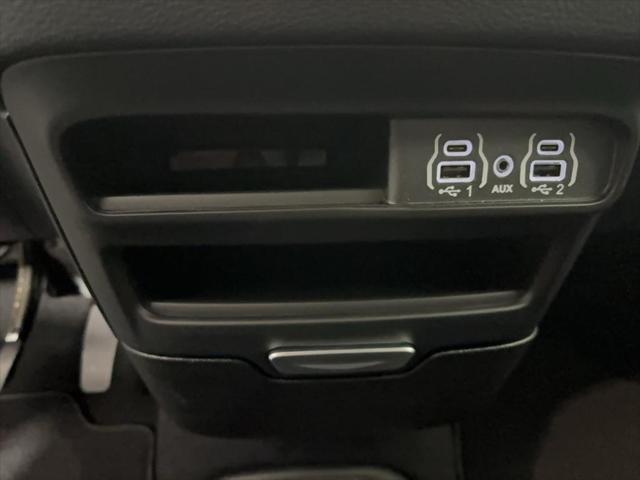 2025 Chrysler Pacifica PACIFICA SELECT AWD