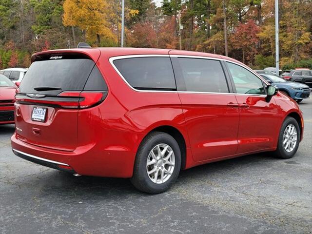 2025 Chrysler Pacifica PACIFICA SELECT