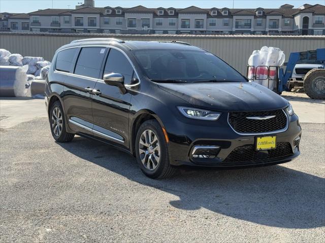 2025 Chrysler Pacifica Hybrid PACIFICA PLUG-IN HYBRID PINNACLE