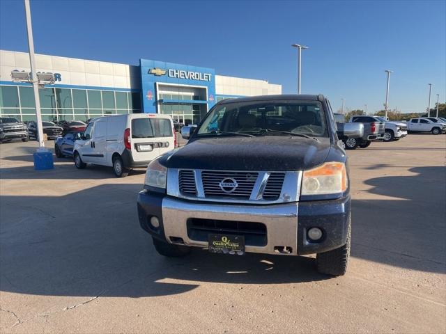 2011 Nissan Titan SV