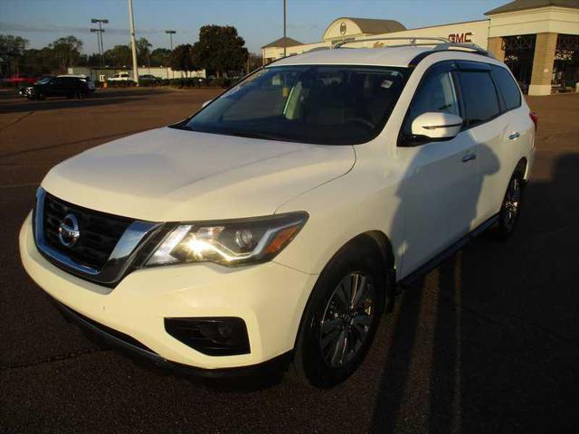 2019 Nissan Pathfinder S