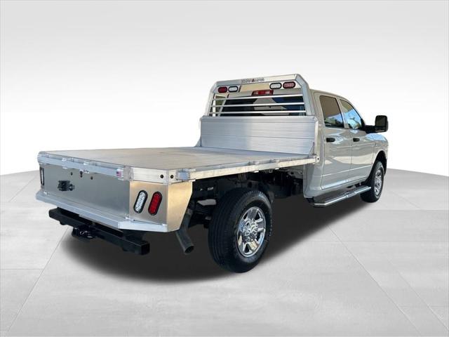 2024 RAM Ram 3500 RAM 3500 TRADESMAN CREW CAB 4X4 8 BOX