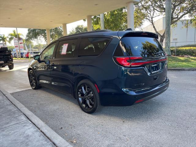 2022 Chrysler Pacifica Limited