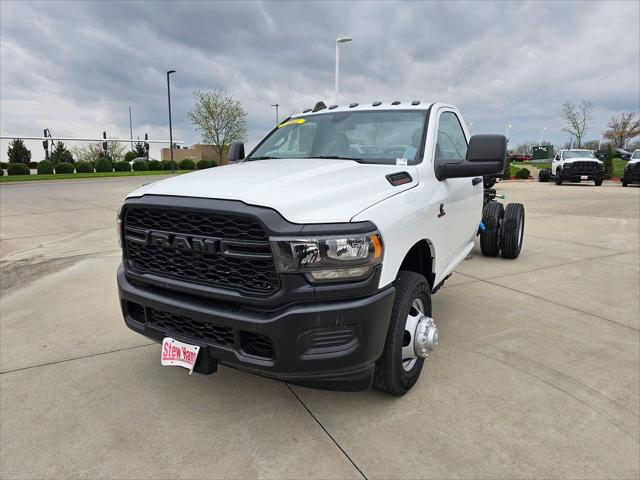 2024 RAM Ram 3500 Chassis Cab RAM 3500 TRADESMAN CHASSIS REGULAR CAB 4X2 84 CA