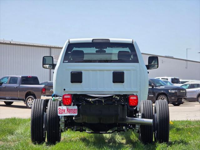 2024 Ram 5500 Tradesman/SLT