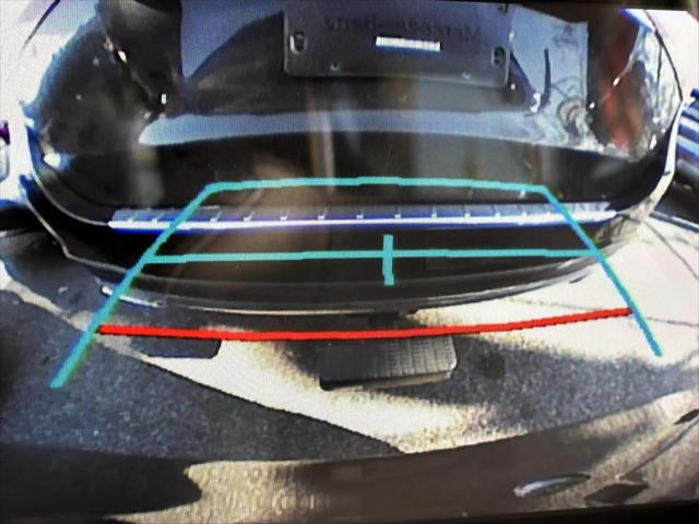 2021 Toyota Sienna XLE [24]