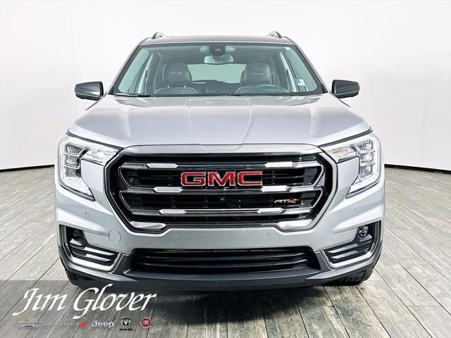 2023 GMC Terrain AWD AT4