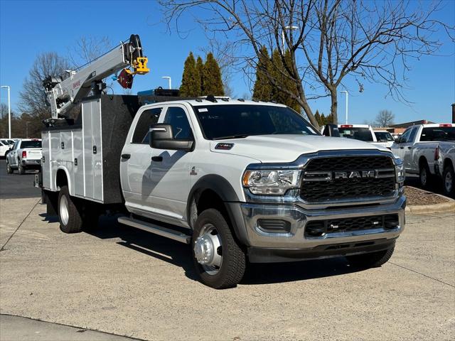 2024 RAM Ram 5500 Chassis Cab RAM 5500 TRADESMAN CHASSIS CREW CAB 4X4 84 CA