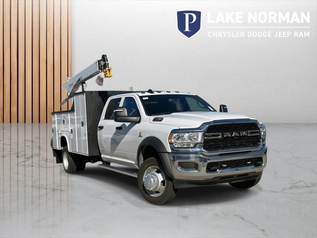 2024 RAM Ram 5500 Chassis Cab RAM 5500 TRADESMAN CHASSIS CREW CAB 4X4 84 CA