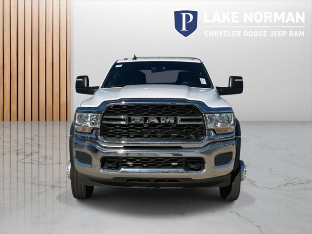 2024 RAM Ram 5500 Chassis Cab RAM 5500 TRADESMAN CHASSIS CREW CAB 4X4 84 CA
