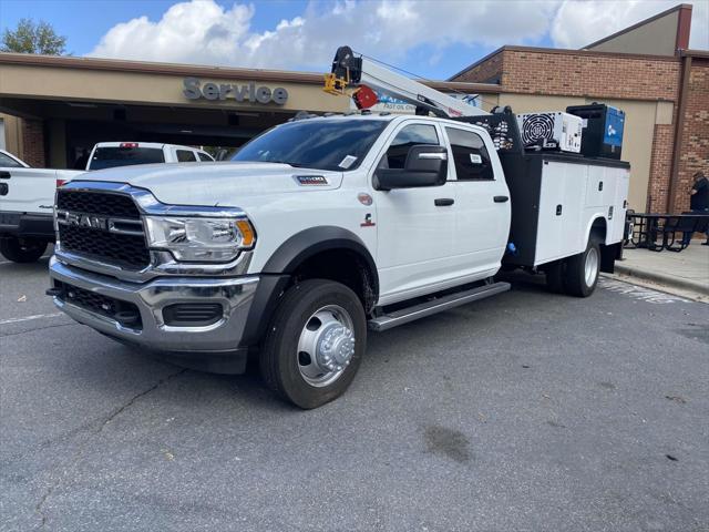 2024 RAM Ram 5500 Chassis Cab RAM 5500 TRADESMAN CHASSIS CREW CAB 4X4 84 CA