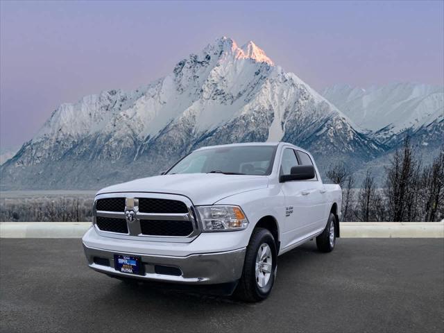 2021 RAM 1500 Classic SLT Crew Cab 4x4 57 Box