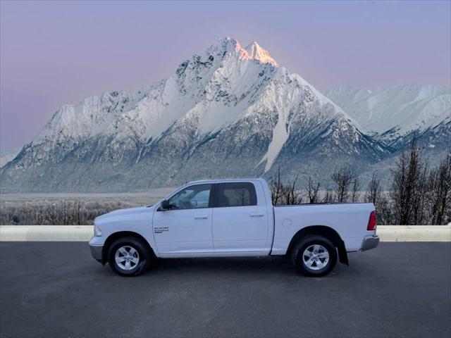 2021 RAM 1500 Classic SLT Crew Cab 4x4 57 Box