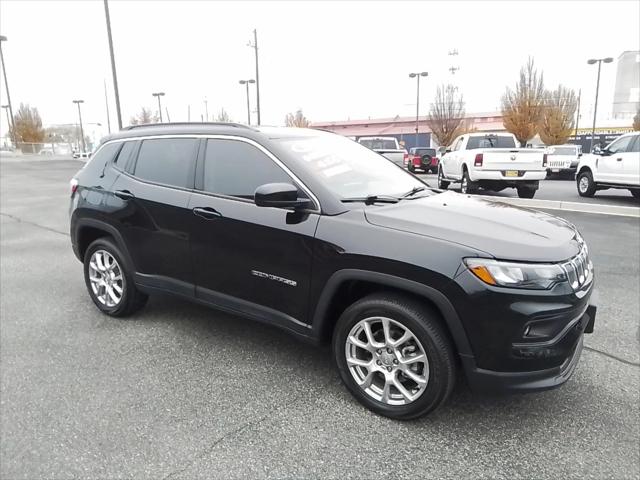 2022 Jeep Compass Latitude Lux 4x4