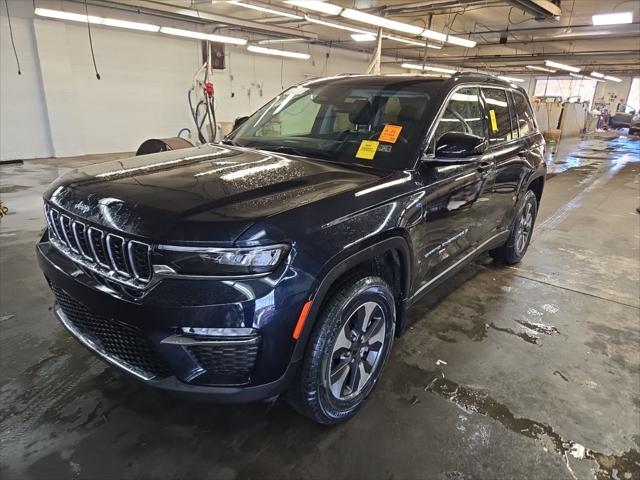 2022 Jeep Grand Cherokee 4xe Limited 4x4 5