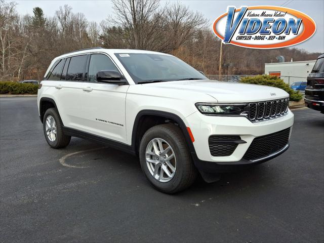 2025 Jeep Grand Cherokee GRAND CHEROKEE LAREDO X 4X4