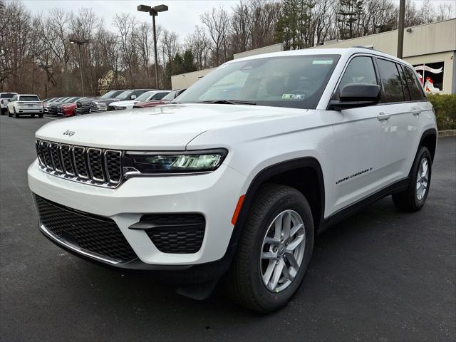 2025 Jeep Grand Cherokee GRAND CHEROKEE LAREDO X 4X4