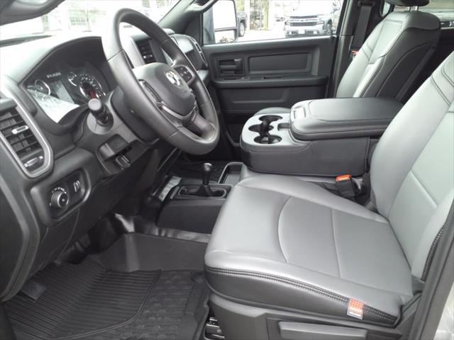 2024 RAM Ram 2500 RAM 2500 TRADESMAN CREW CAB 4X4 64 BOX