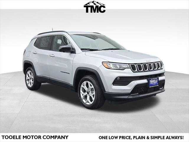 2025 Jeep Compass COMPASS LATITUDE 4X4