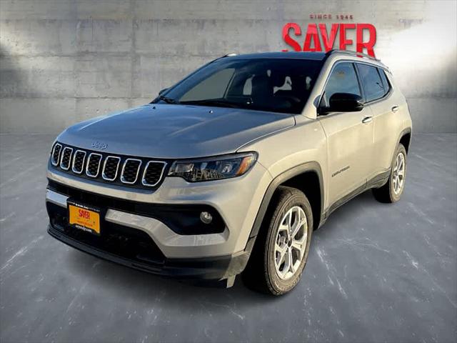 2025 Jeep Compass COMPASS LATITUDE 4X4