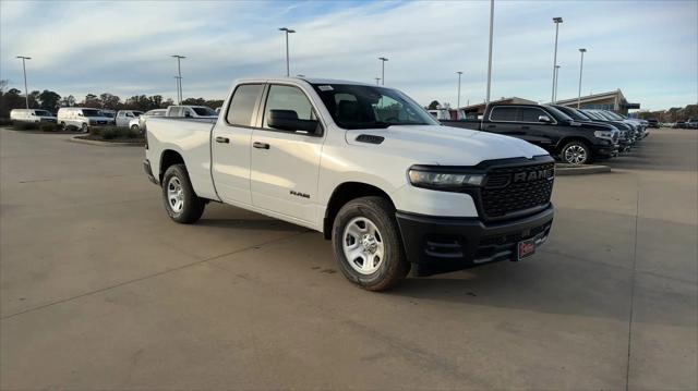 2025 RAM Ram 1500 RAM 1500 TRADESMAN QUAD CAB 4X2 64 BOX