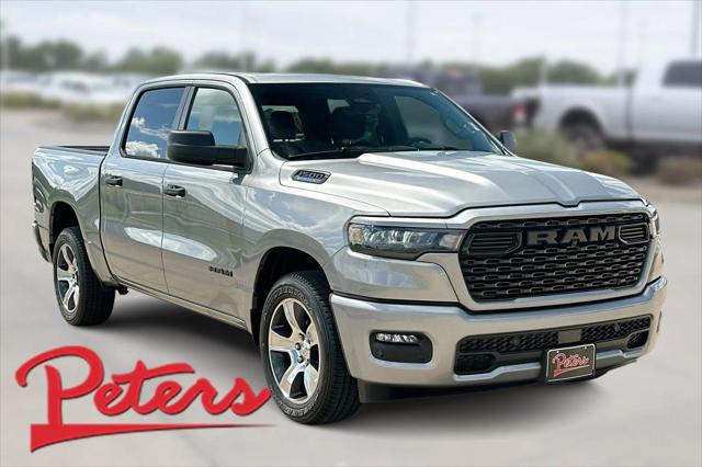 2025 RAM Ram 1500 RAM 1500 TRADESMAN CREW CAB 4X2 57 BOX