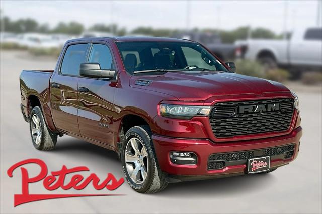 2025 RAM Ram 1500 RAM 1500 TRADESMAN CREW CAB 4X2 57 BOX