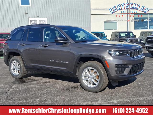 2025 Jeep Grand Cherokee GRAND CHEROKEE LAREDO X 4X4