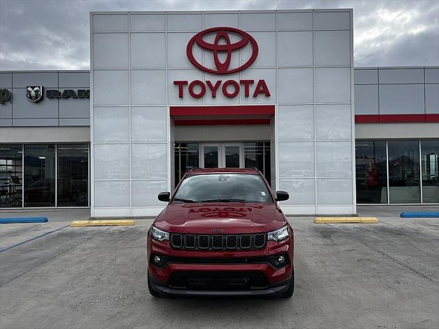 2025 Jeep Compass COMPASS LATITUDE 4X4