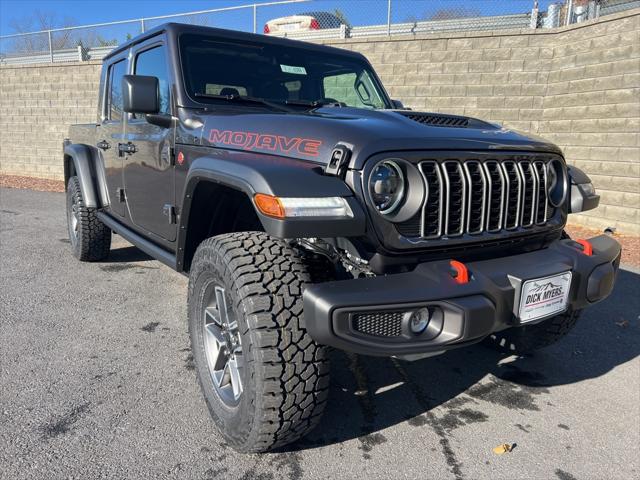 2025 Jeep Gladiator GLADIATOR MOJAVE 4X4