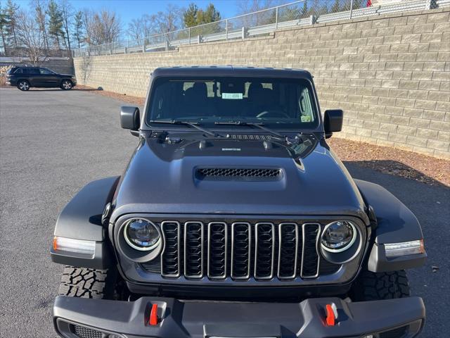 2025 Jeep Gladiator GLADIATOR MOJAVE 4X4