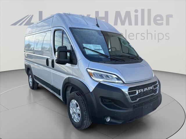 2025 Ram ProMaster Cargo Van SLT High Roof 136 WB