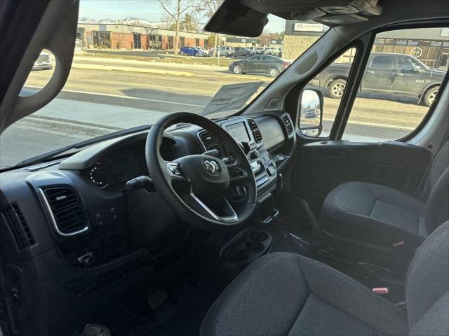 2025 Ram ProMaster Cargo Van SLT High Roof 136 WB