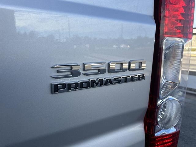2025 Ram ProMaster Cargo Van SLT High Roof 136 WB