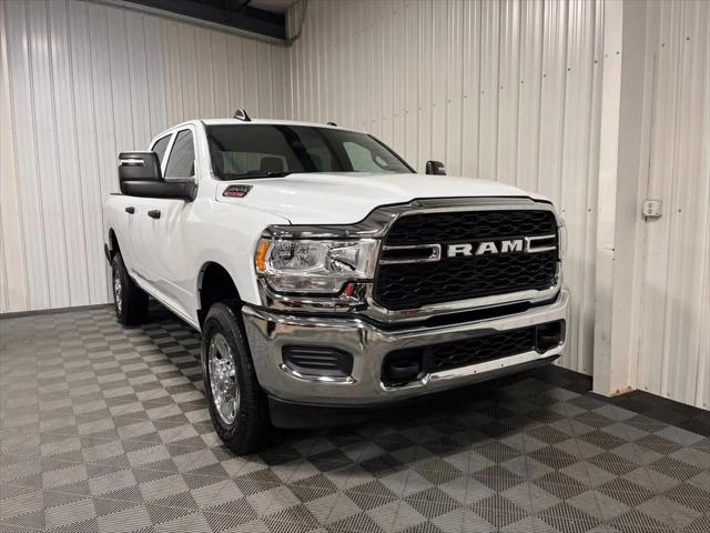 2024 RAM Ram 2500 RAM 2500 TRADESMAN CREW CAB 4X4 64 BOX