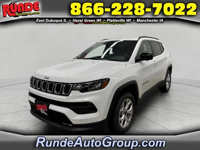 2025 Jeep Compass COMPASS LATITUDE 4X4