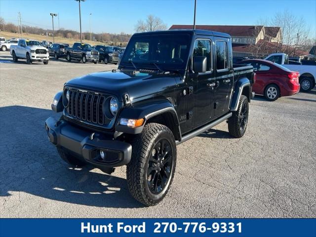 2025 Jeep Gladiator GLADIATOR NIGHTHAWK 4X4