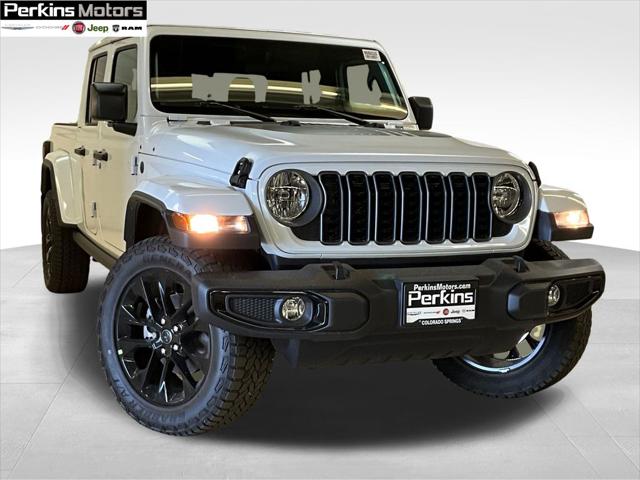 2025 Jeep Gladiator GLADIATOR NIGHTHAWK 4X4