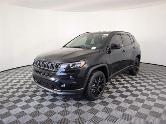 2025 Jeep Compass COMPASS LATITUDE 4X4