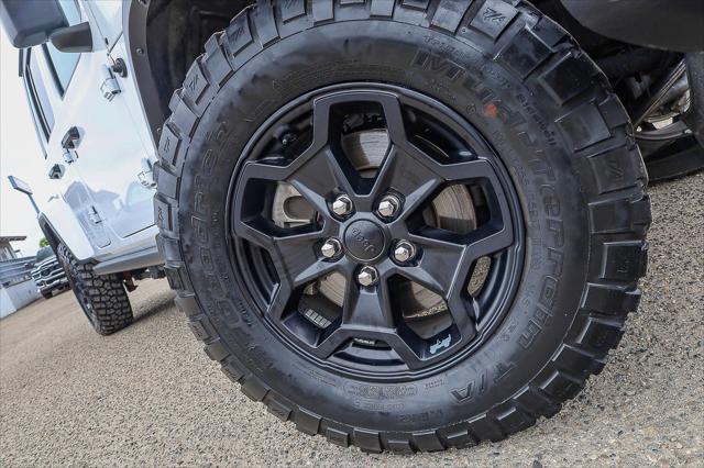 2021 Jeep Gladiator Willys 4x4 2021 Jeep Gladiator Willys 4x4