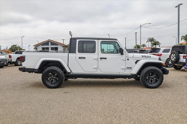2021 Jeep Gladiator Willys 4x4 2021 Jeep Gladiator Willys 4x4