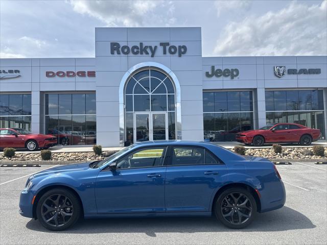 2023 Chrysler 300 Touring