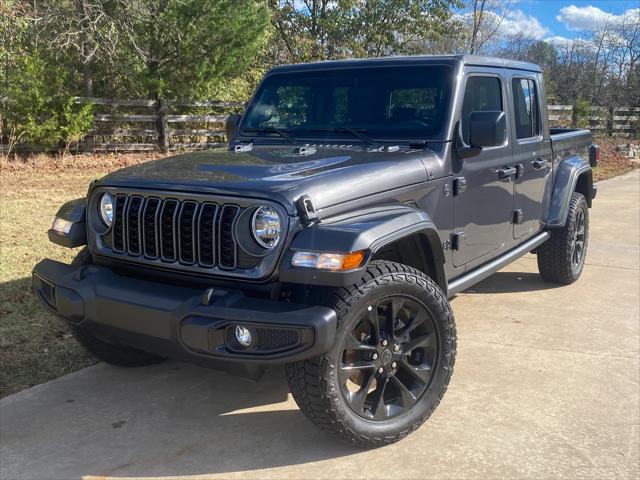 2024 Jeep Gladiator Sport S