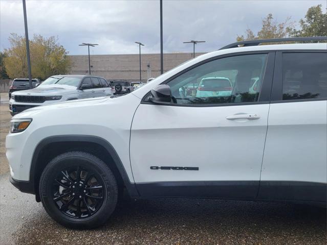 2023 Jeep Cherokee Altitude Lux 4x4