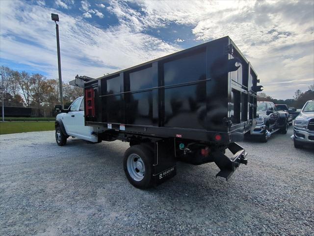 2024 RAM Ram 5500 Chassis Cab RAM 5500 TRADESMAN CHASSIS CREW CAB 4X4 84 CA